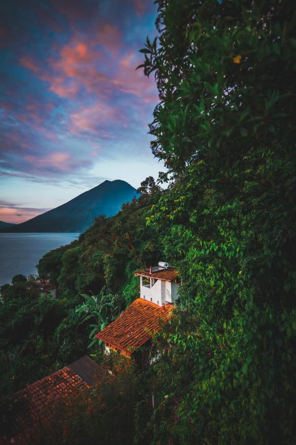 Готель Lush Atitlan Тікаль Екстер'єр фото